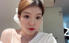 精品成品国色天香卡一卡二